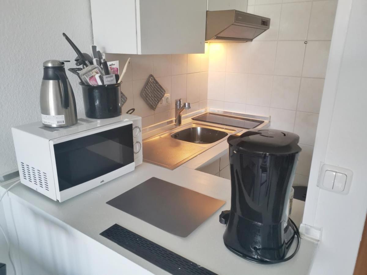 Obj 84 Meerblick Fewo Fuer 2 Bis 3 Personen Strandnah, Wlan Lubeck Bagian luar foto
